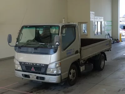 Mitsubishi CANTER  с аукциона в Японии