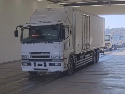 Mitsubishi SUPER GREAT  с аукциона в Японии