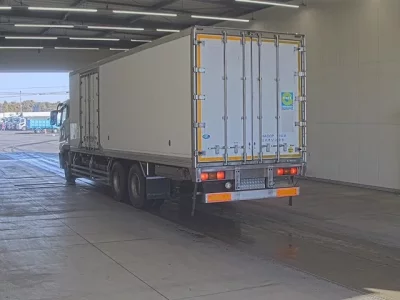 Mitsubishi SUPER GREAT  с аукциона в Японии