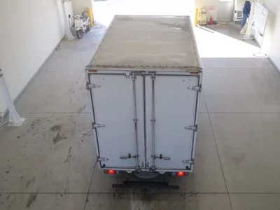 Toyota DYNA  с аукциона в Японии