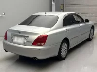 Toyota CROWN лот № 150 оценка 3  с аукциона в Японии 1