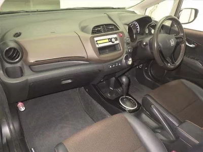 Honda FIT SHUTTLE  с аукциона в Японии