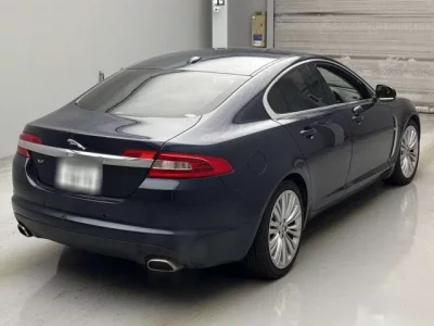 Jaguar XF SERIES