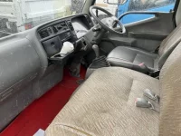 Mitsubishi CANTER лот № 1390 оценка RB  с аукциона в Японии 4