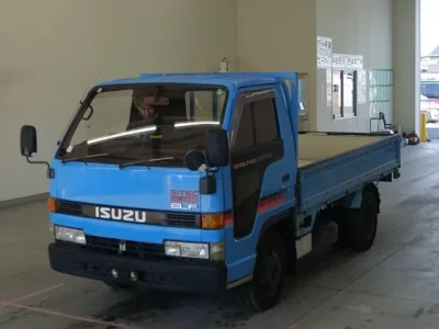 Isuzu ELF  с аукциона в Японии