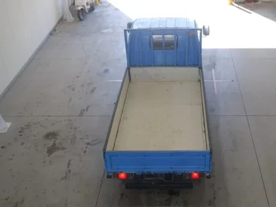 Isuzu ELF  с аукциона в Японии