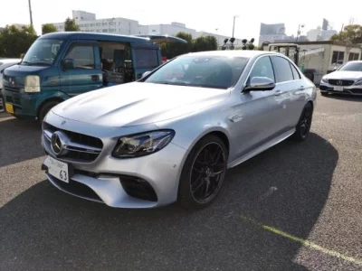 Mercedes-Benz AMG  с аукциона в Японии