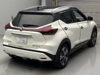 Nissan KIX лот № 168 оценка 4.5  с аукциона в Японии 1