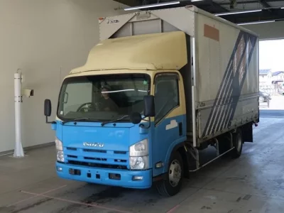 Isuzu ELF  с аукциона в Японии