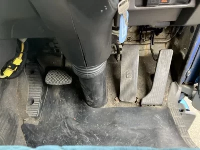 Isuzu FORWARD  с аукциона в Японии