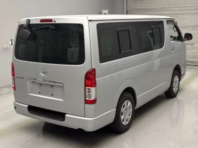 Toyota REGIUS ACE VAN