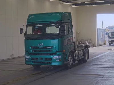 Nissan QUON  с аукциона в Японии