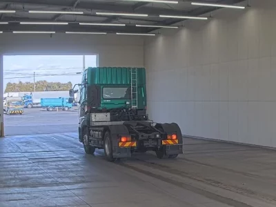 Nissan QUON  с аукциона в Японии