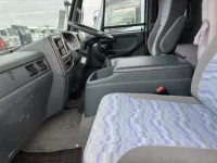 Nissan TRUCK лот № 3374 оценка R  с аукциона в Японии 4