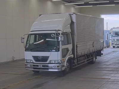 Nissan TRUCK  с аукциона в Японии