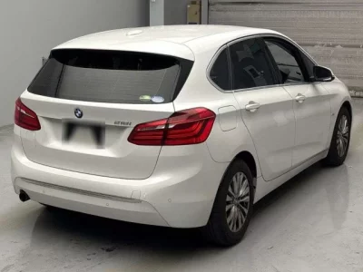 BMW 2-Series  с аукциона в Японии