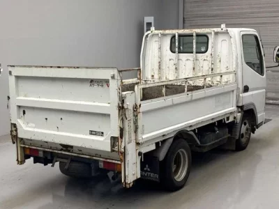 Mitsubishi CANTER  с аукциона в Японии
