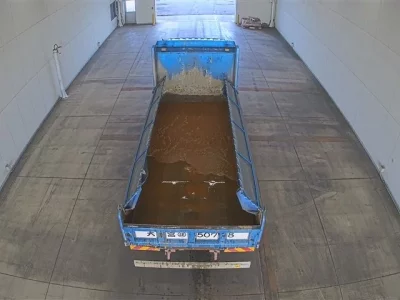 Nissan QUON  с аукциона в Японии