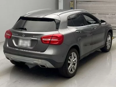 Mercedes-Benz GLA CLASS