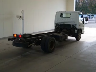 Isuzu ELF  с аукциона в Японии