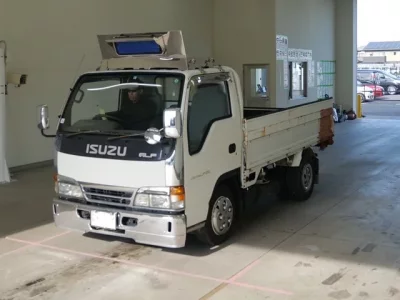 Isuzu ELF  с аукциона в Японии