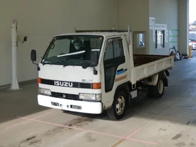 Isuzu ELF  с аукциона в Японии