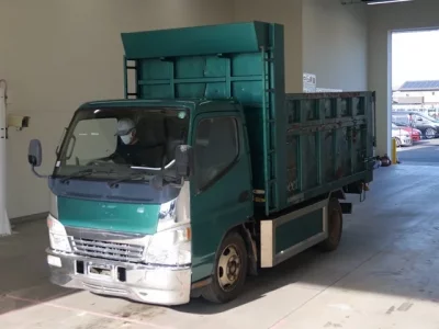 Mitsubishi CANTER  с аукциона в Японии