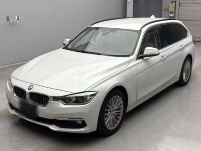 BMW 3-Series  с аукциона в Японии
