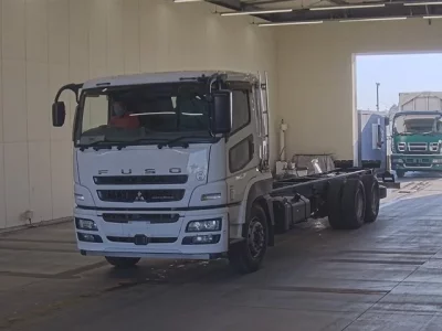 Mitsubishi SUPER GREAT  с аукциона в Японии