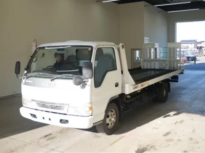 Isuzu ELF  с аукциона в Японии
