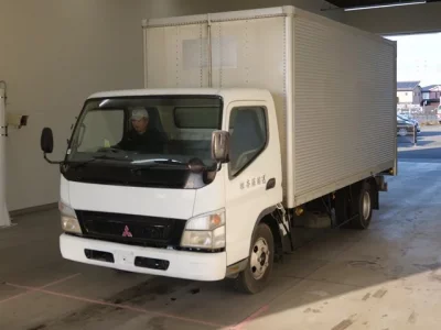 Mitsubishi CANTER  с аукциона в Японии