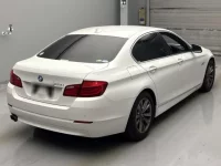 BMW 5-Series лот № 5120 оценка 3.5  с аукциона в Японии 1