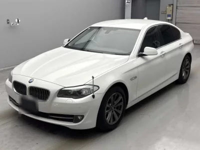 BMW 5-Series  с аукциона в Японии