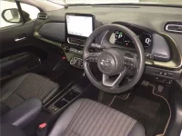 Toyota AQUA лот № 60250 оценка R  с аукциона в Японии 2