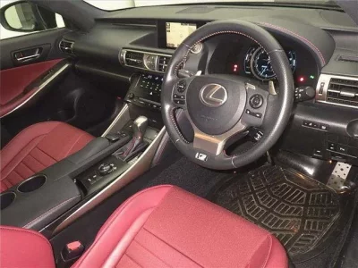 Lexus IS  с аукциона в Японии