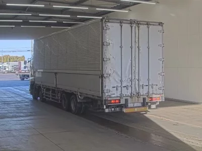 Hino PROFIA  с аукциона в Японии