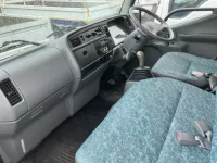 Mitsubishi CANTER лот № 1502 оценка R  с аукциона в Японии 4