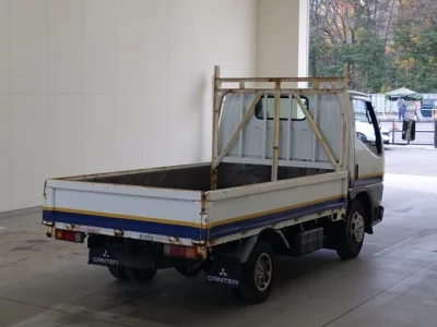 Mitsubishi CANTER  с аукциона в Японии
