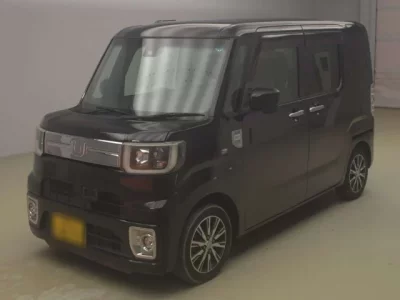 Toyota ALPHARD  с аукциона в Японии