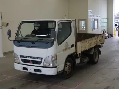 Mitsubishi CANTER  с аукциона в Японии