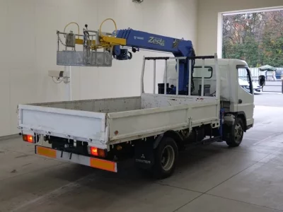 Mitsubishi CANTER  с аукциона в Японии