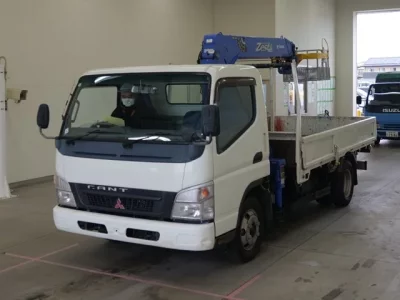 Mitsubishi CANTER  с аукциона в Японии