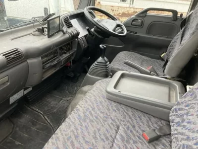 Isuzu ELF  с аукциона в Японии