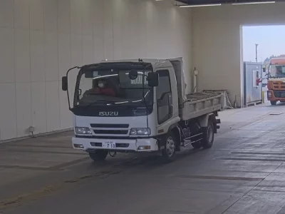 Isuzu FORWARD  с аукциона в Японии