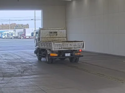 Isuzu FORWARD  с аукциона в Японии