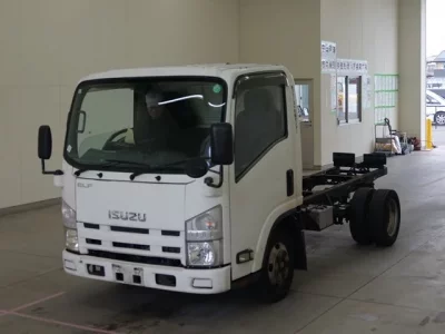 Isuzu ELF  с аукциона в Японии
