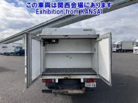 Nissan ATLAS лот № 51013 оценка R  с аукциона в Японии 2