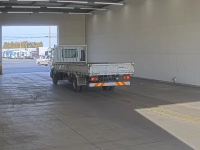 Isuzu FORWARD  с аукциона в Японии