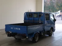 Toyota DYNA лот № 1557 оценка R  с аукциона в Японии 1