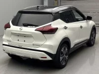 Nissan KIX лот № 12564 оценка 5  с аукциона в Японии 1